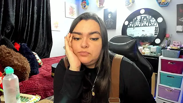 Luise Meyrink online show from 02-06-26, 02:29