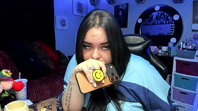 Luise Meyrink online show from 03-10-26, 02:04