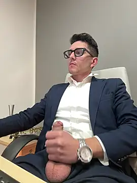 Snapshot of masterboss_ chatting on 02-02-26, 12:37 masterboss online show from 02-02-26, 12:37