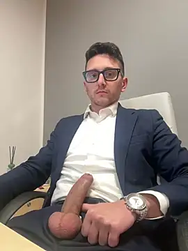 Snapshot of masterboss_ chatting on 03-03-26, 12:56 masterboss online show from 03-03-26, 12:56