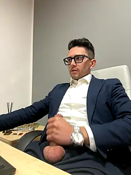 masterboss  online show from 11-24-25, 12:49