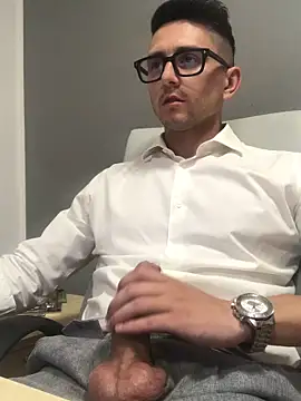 masterboss  online show from 06-15-26, 11:43