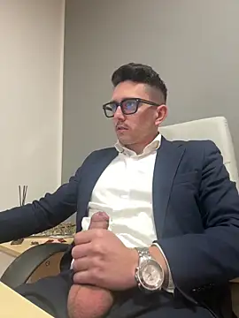 Snapshot of masterboss_ chatting on 02-27-26, 01:11 masterboss online show from 02-27-26, 01:11