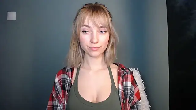 LuciaYoung online show from 02-23-26, 08:09