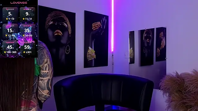  brenna hanson online show from 12-02-25, 07:15