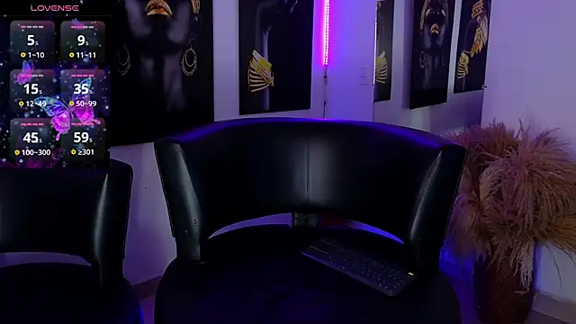  brenna hanson online show from 09-29-25, 07:08