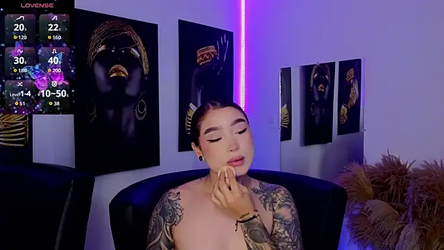  brenna hanson online show from 12-19-25, 09:17