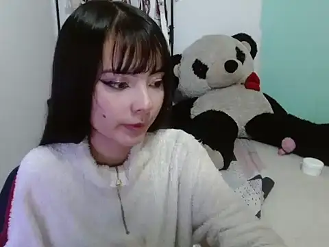  annie rosse online show from 12-19-25, 07:27