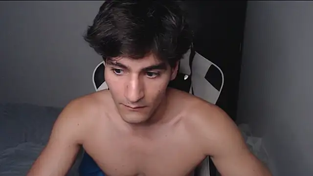 Snapshot of ArthurVilahur chatting on 12-05-24, 04:59 ArthurVilahur online show from 12-05-24, 04:59
