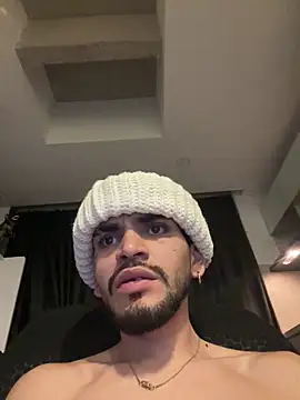 aangie  uwu online show from 06-10-26, 03:41