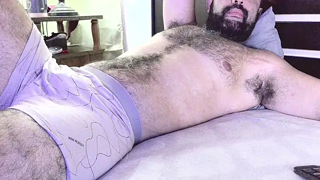 Snapshot of machoathome chatting on 03-15-25, 10:44 machoathome online show from 03-15-25, 10:44