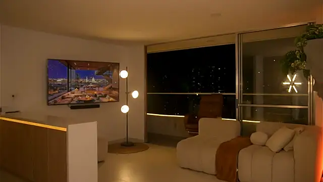 Snapshot of Ms_Sammy chatting on 02-05-26, 01:12 Ms Sammy online show from 02-05-26, 01:12