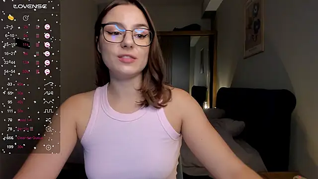 ThreeshaWhite online show from 11-15-25, 06:50