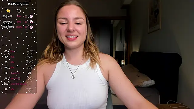 Snapshot of ThreeshaWhite chatting on 03-13-25, 04:45 ThreeshaWhite online show from 03-13-25, 04:45