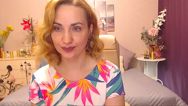 CatcherineAttraction online show from 01-12-25, 03:03