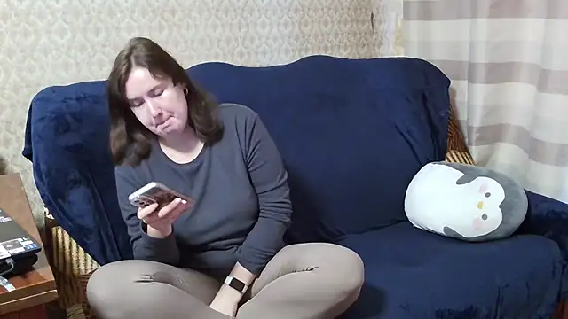 franceska blue online show from 10-04-25, 09:11