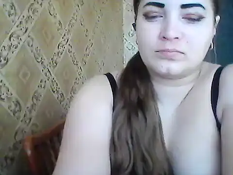 Elizabeth Meow online show from 04-05-26, 06:31