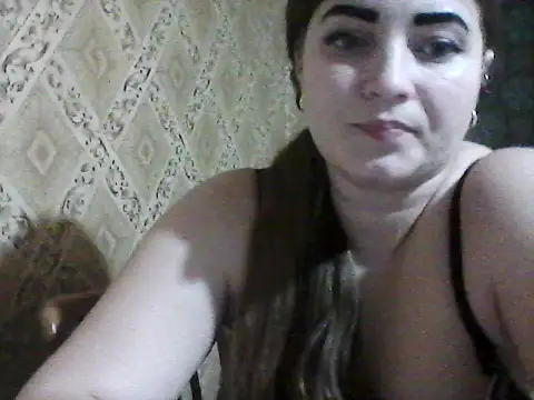 Elizabeth Meow online show from 12-04-25, 06:29