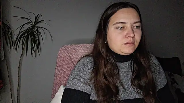 Cyndee Winter online show from 12-18-25, 03:38