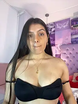 Snapshot of SamaraLincolnn chatting on 06-04-26, 03:49 SamaraLincolnn online show from 06-04-26, 03:49