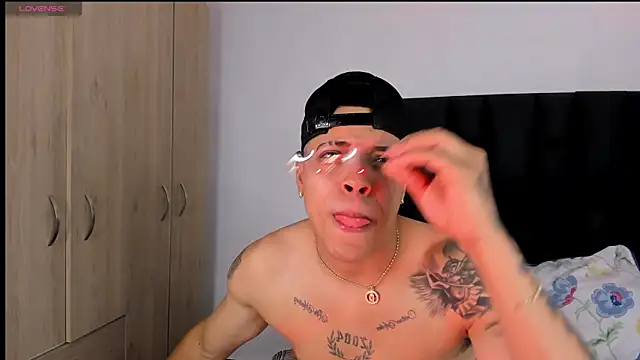 Hotboy0620 online show from 02-18-26, 02:31