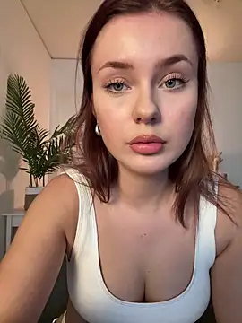 MaribelRiver online show from 04-13-26, 04:55