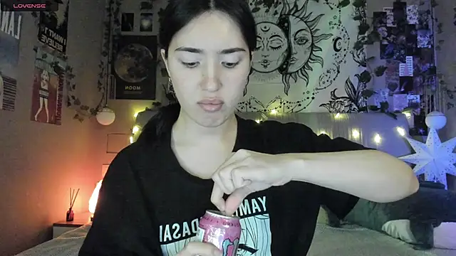 Anisawithlove online show from 02-26-25, 02:59