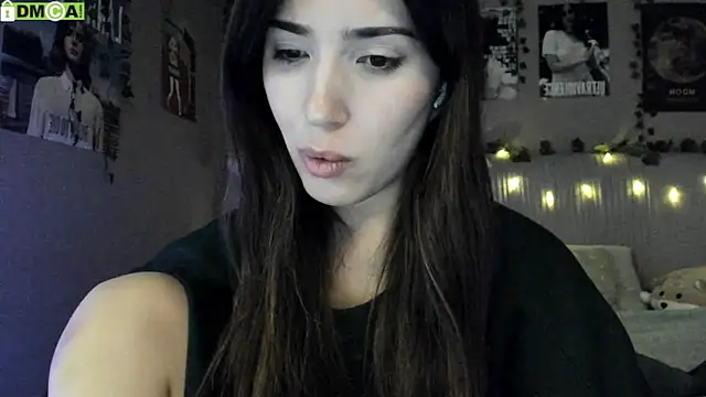 Anisawithlove online show from 11-21-25, 03:55