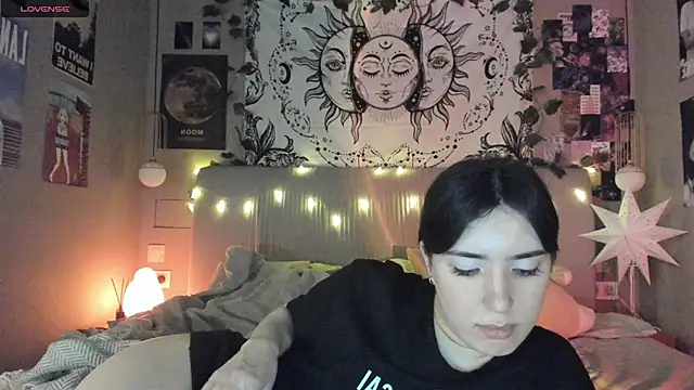 Anisawithlove online show from 02-06-25, 10:32