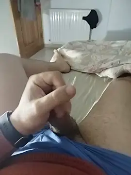 biiigbosss88 online show from 03-10-26, 10:47