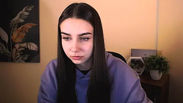 Lili magic online show from 10-05-25, 12:29