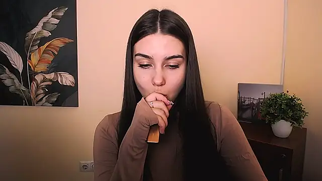 Lili magic online show from 09-19-25, 12:42