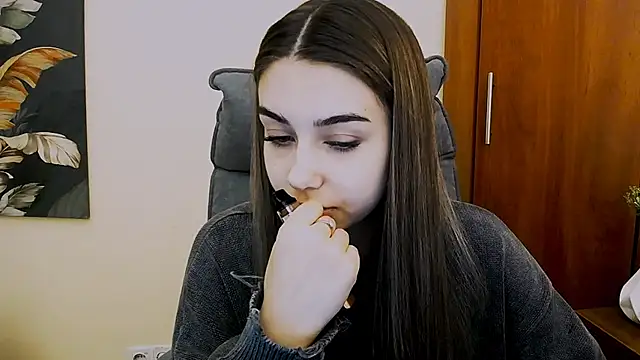 Lili magic online show from 02-16-25, 12:21