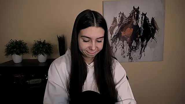 Snapshot of Lili_magic chatting on 02-07-26, 10:01 Lili magic online show from 02-07-26, 10:01