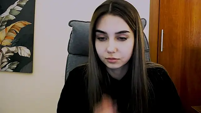 Lili magic online show from 03-13-25, 05:18