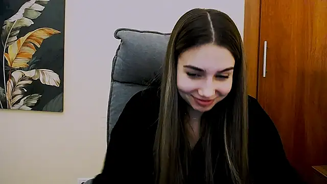 Lili magic online show from 02-28-25, 04:20