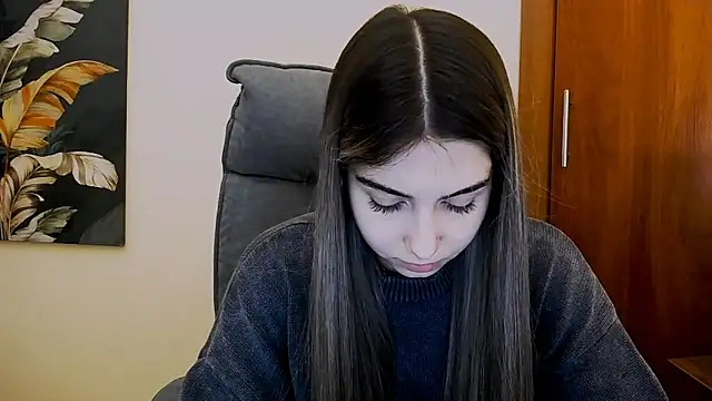 Lili magic online show from 03-01-25, 01:07