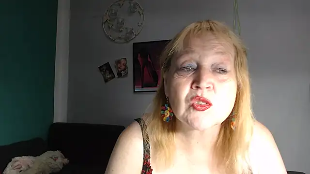 Blasflittchen online show from 07-12-26, 01:12