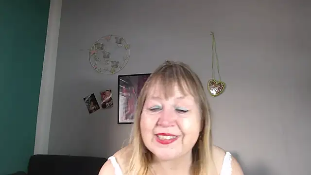 Blasflittchen online show from 11-22-25, 12:37