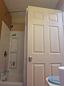 bella8769 online show from 03-09-25, 03:54