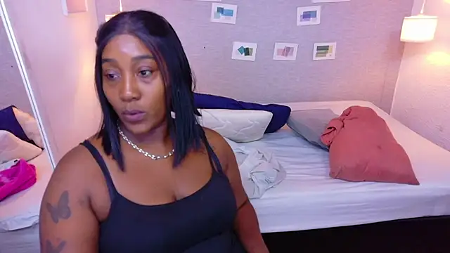 kiara evanss online show from 05-08-26, 12:03