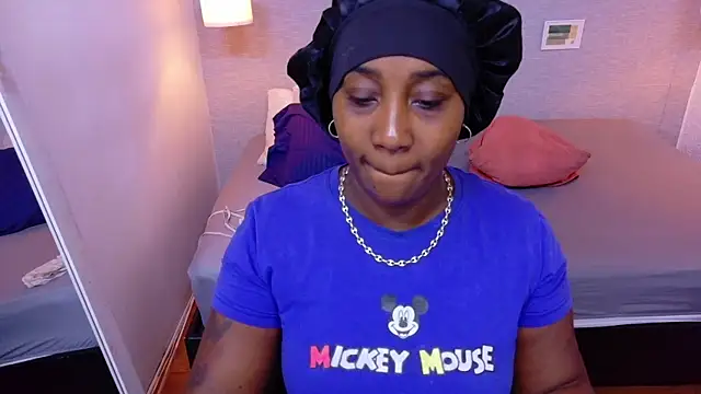 kiara evanss online show from 04-15-26, 12:16