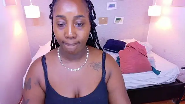 kiara evanss online show from 06-30-26, 04:01