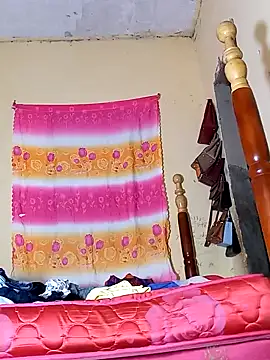 Snapshot of pretty_amaal chatting on 03-04-25, 09:43 pretty amaal online show from 03-04-25, 09:43