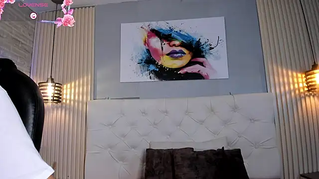 emma  smith1 online show from 09-15-25, 12:38