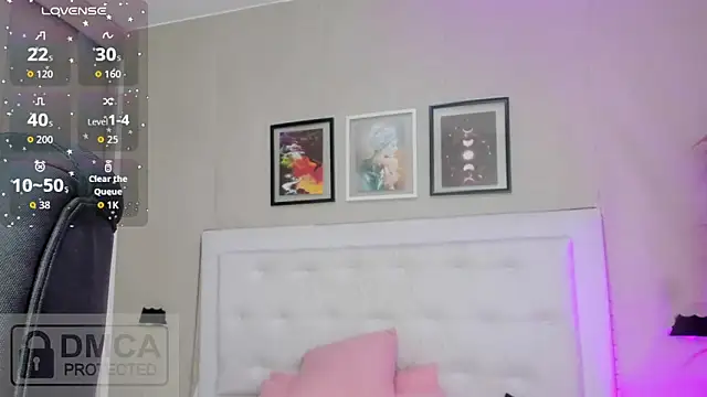 emma  smith1 online show from 03-21-26, 10:42