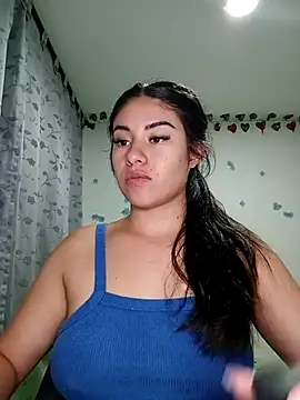 Snapshot of tara20_ chatting on 03-14-25, 02:42 tara20  online show from 03-14-25, 02:42