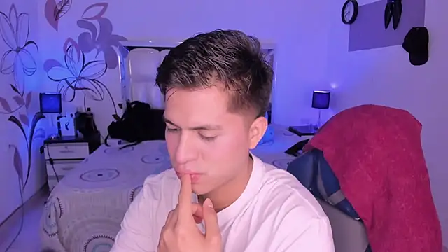 Snapshot of Niicky1_ chatting on 02-11-25, 09:14 Niicky1 online show from 02-11-25, 09:14