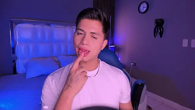 Snapshot of Niicky1_ chatting on 09-09-25, 08:40 Niicky1 online show from 09-09-25, 08:40