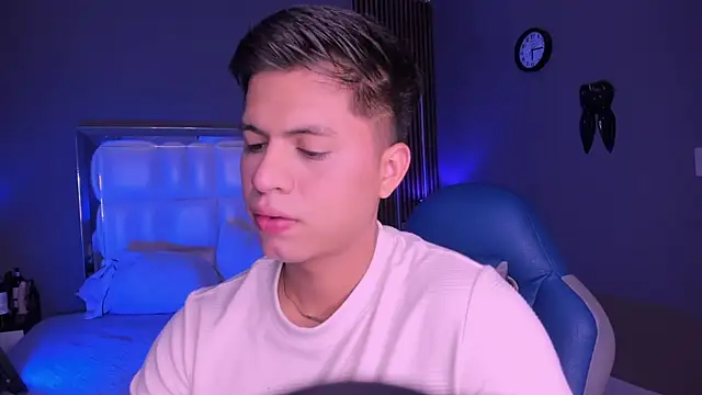 Snapshot of Niicky1_ chatting on 09-08-25, 09:25 Niicky1 online show from 09-08-25, 09:25